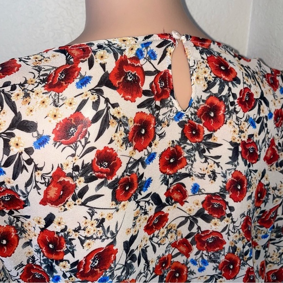 Zara Women blouse top floral print white red Premium Denim Collection Flowy SZ M - Picture 5 of 8